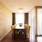 마마스 디자인&부티크 4*