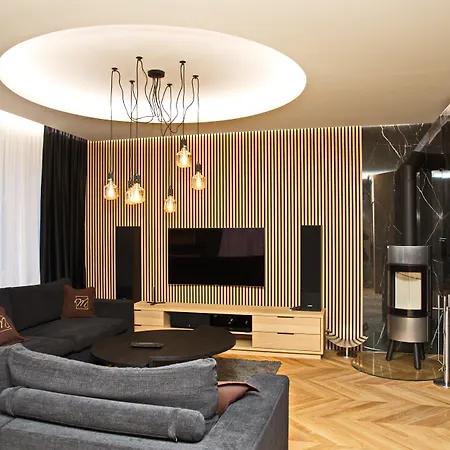 Mama's Design & Boutique מלון