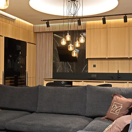 Mama's Design & Boutique فندق براتسيلافا