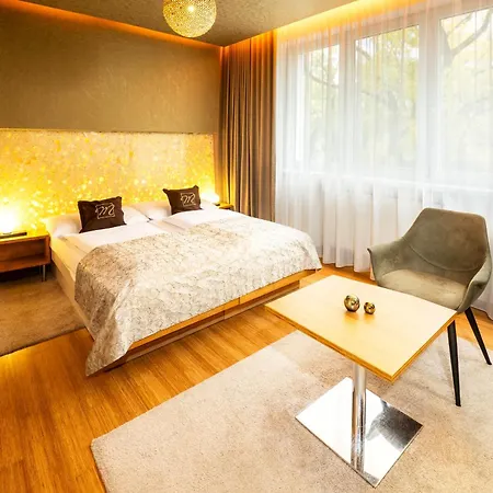 玛玛斯设计精品酒店 4*