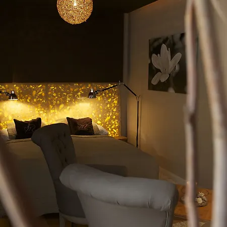 Mama's Design & Boutique فندق 4*