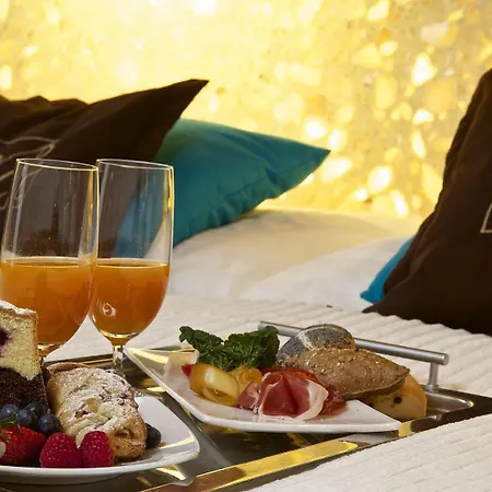 Mama's Design & Boutique 4* براتسيلافا