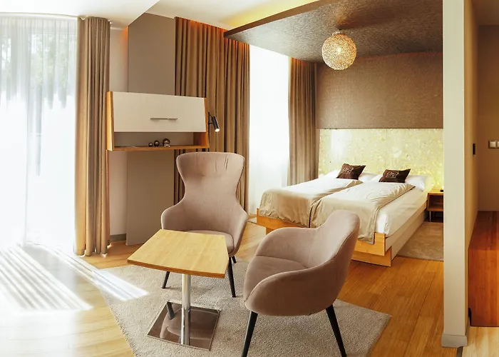 Mama's Design & Boutique