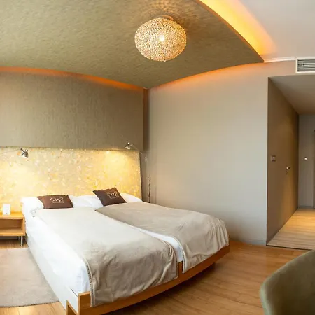 Mama's Design & Boutique Szálloda 4*