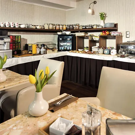 Mama's Design & Boutique